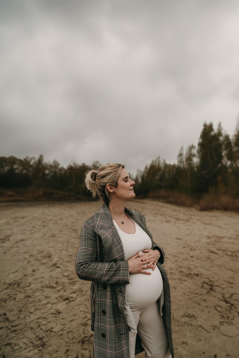 Zwangerschap, zwangerschapsshoot, familiefotograaf,  gezinsfotografie