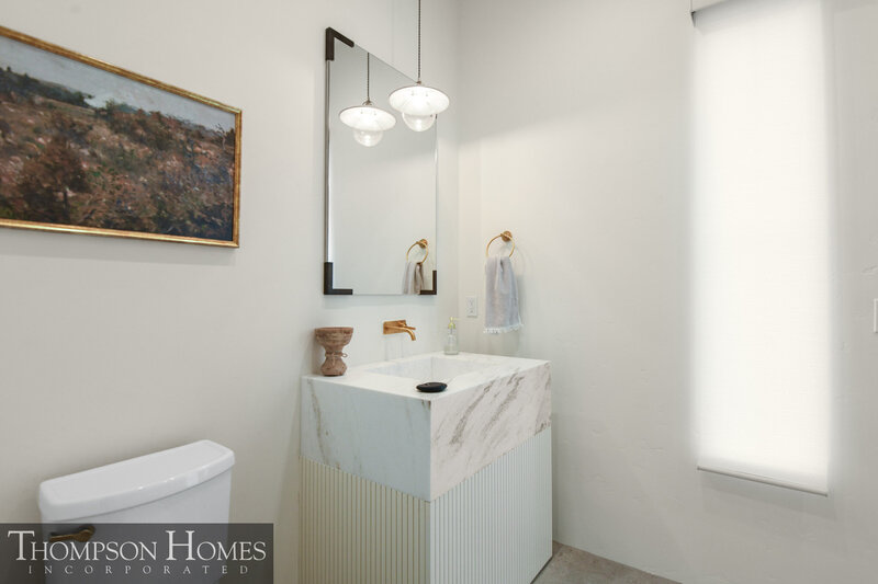 Thompson-Homes-Chateau-Moderne-Meridian-Custom-Home-Builder-40