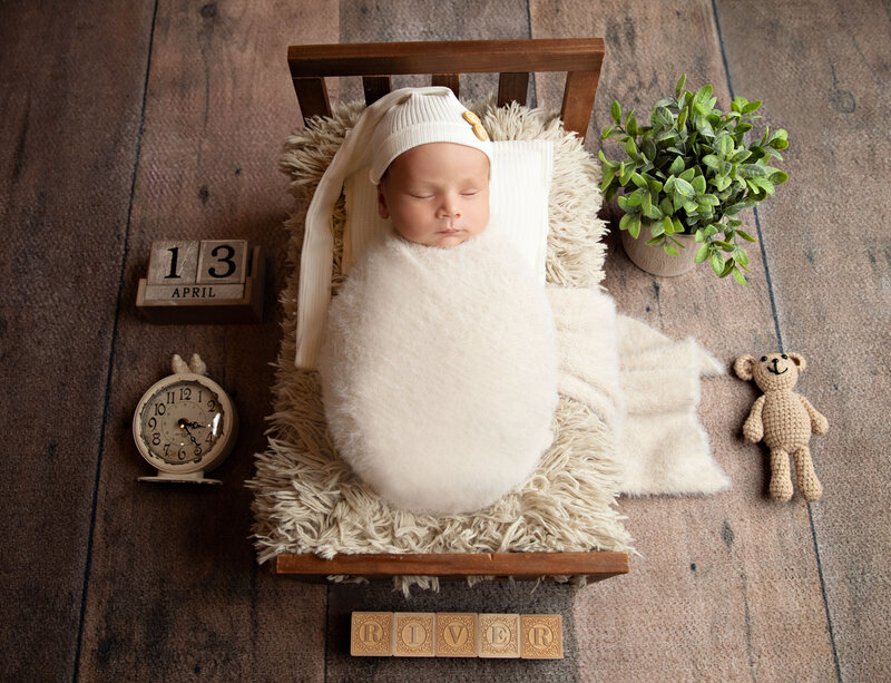 newbornbabyboynewfamilynewbabybestphotographertudiofamilybirthdaynewbornboyamilynewborngirlfirstbirthdayportraiturephotographystudioportraitsnewborngirlboyfamilyEvaMaganaPhotographychildphotographer (6 of 41)