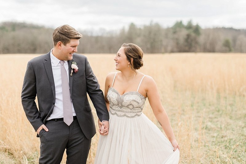 Indiana_The_Wilds_Wedding_Event_Venue_Blue_White_Wedding_Ideas_Boho_Chic_Weddings_7