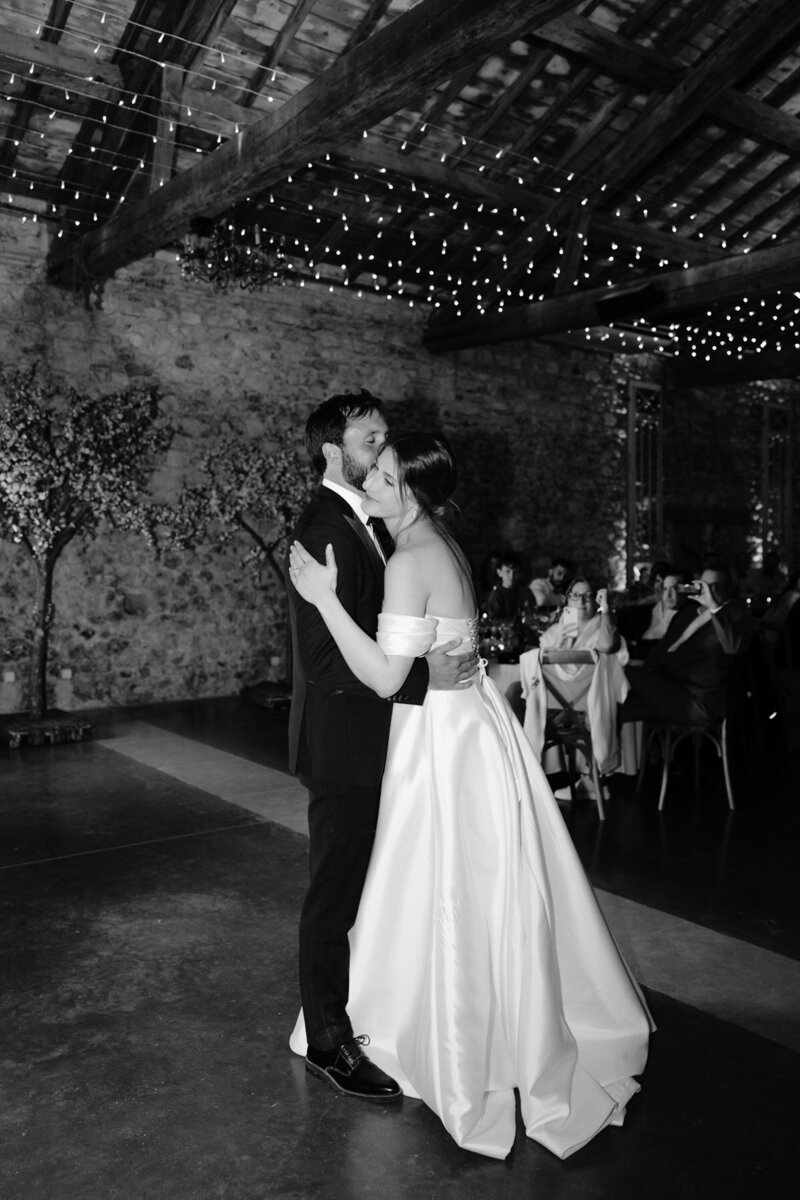 French wedding photographer Domaine de Sarson Grignan-131