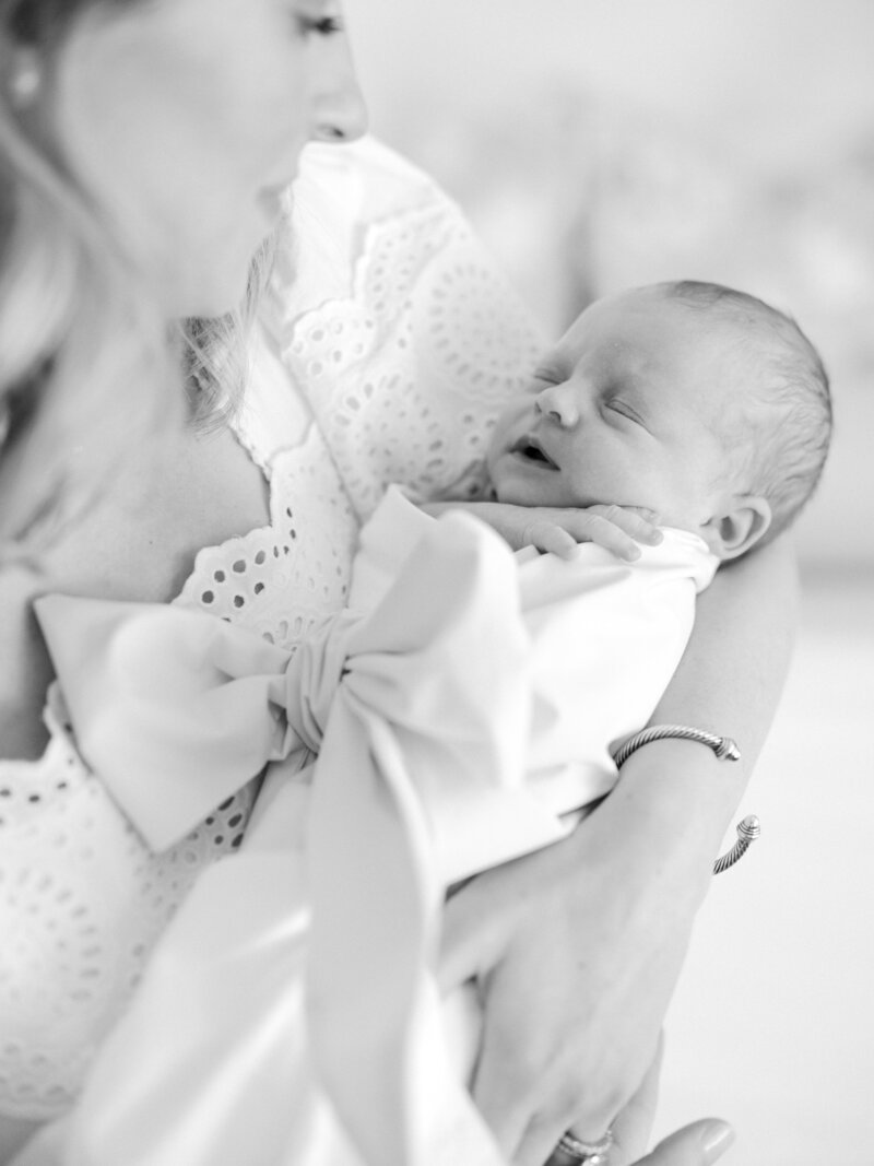 Dreamy Bright Newborn Photos by Amanda Singleton Photography7944-Copy1