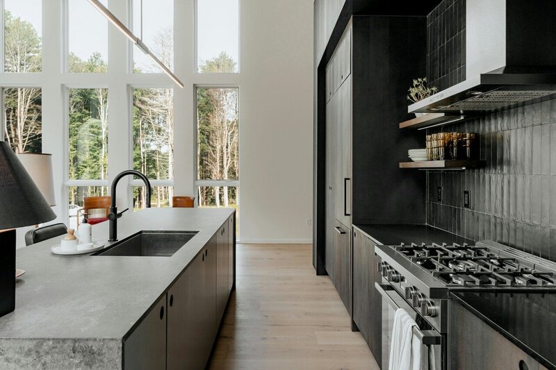Moody Interior 7