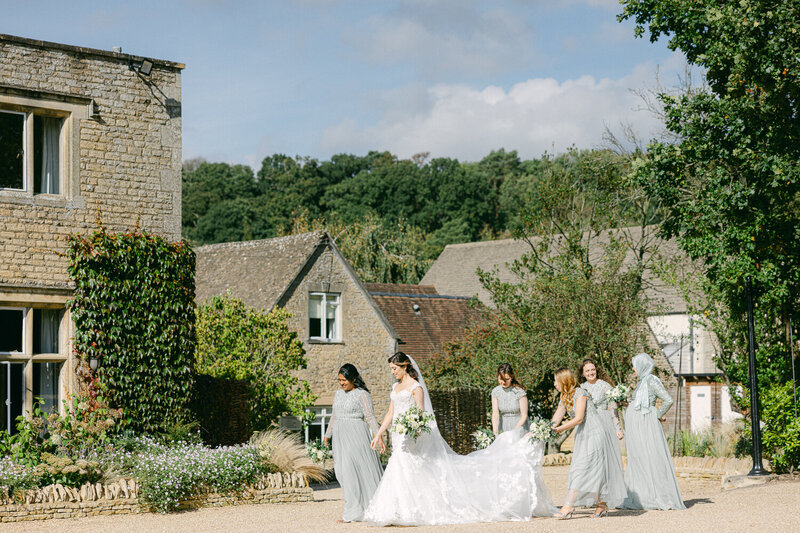 Hyde-House-Wedding-Photographer-Cotswolds-50