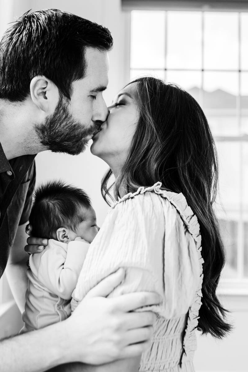 Olivia-newborn-parent-and-newborn-bethesda-md