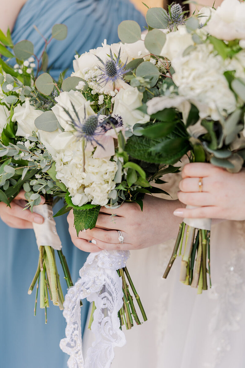 Lace wedding shoes and veil