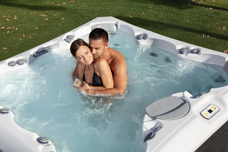 wellis-lima-life-hot-tub-cda