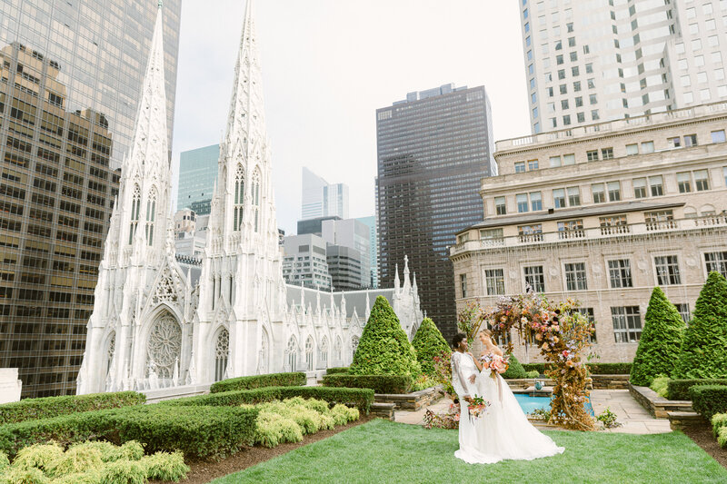 bo_shim_new_york_fine_art_luxury_wedding_editorial_photographer_editorial_loft_and_garden_ny-19