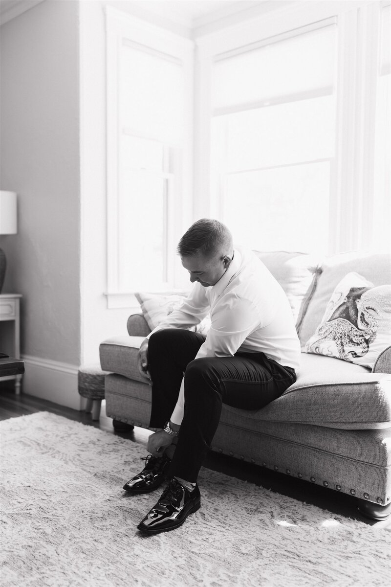 EmilyMcCaffertyPhotography-HagenWedding-ChaseWedding-Previews-9