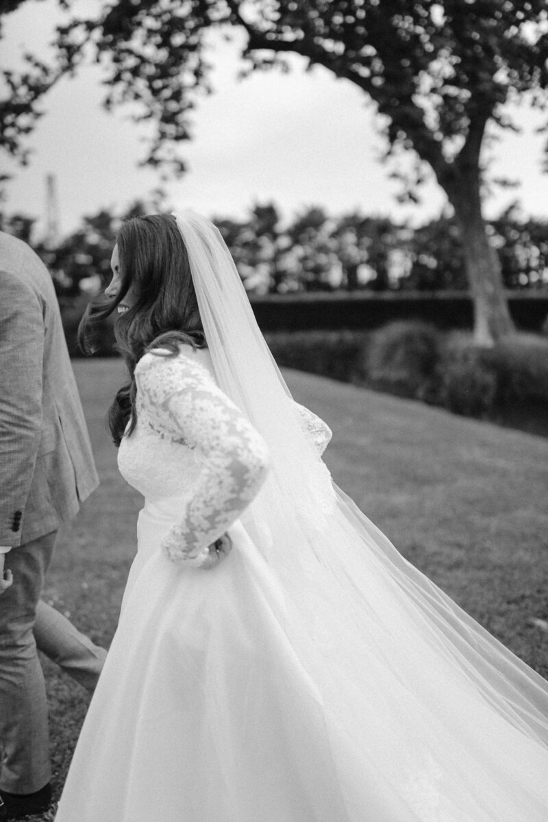top editorial wedding photographer France-118
