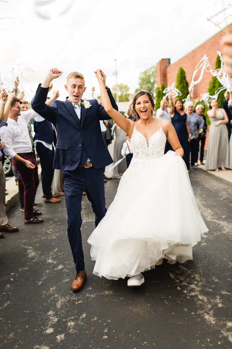 bride-groom-send-off-wands-streamers-makoy-ohio