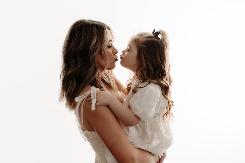 Motherhood studio photoshoot with daughter