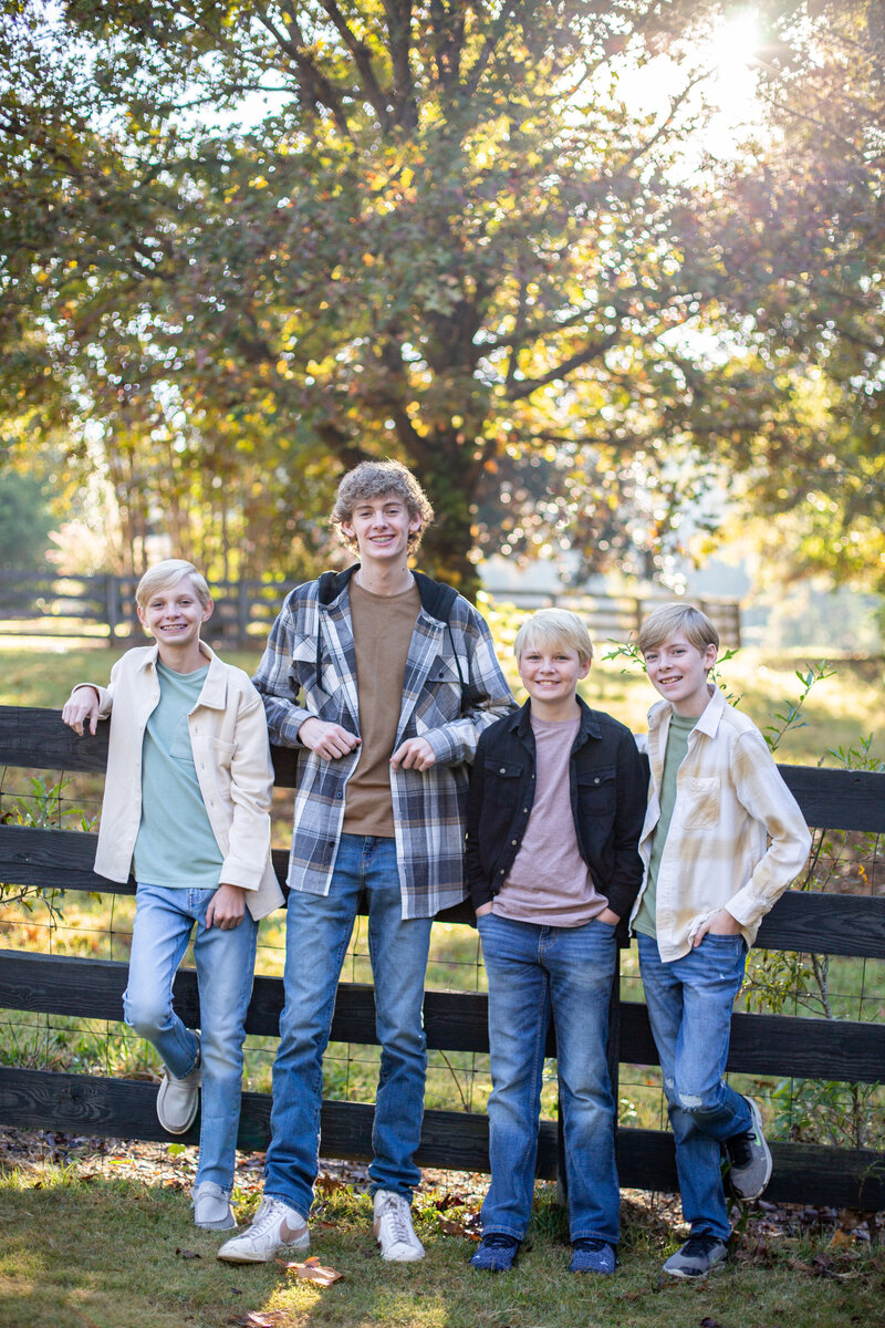 101522_CochranFamily_sneakpeeks_4
