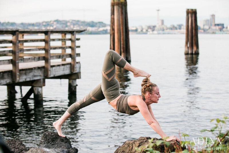Yoga-photo-shoot-Alki-Beach-photos-Seattle-by-Adina-Preston-Photography-May-2020-6