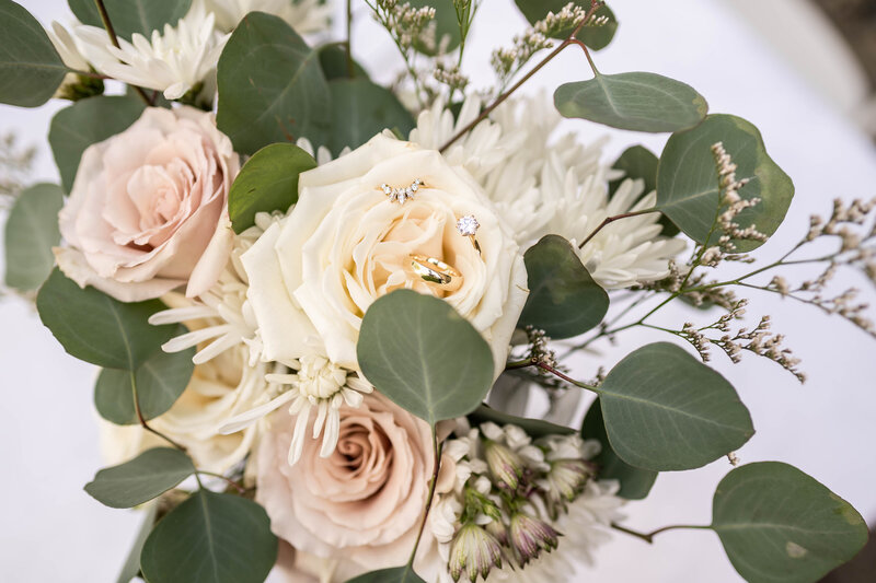 22-K&M - Grand Ledge Opera House Wedding - Mariah Kasten Photo