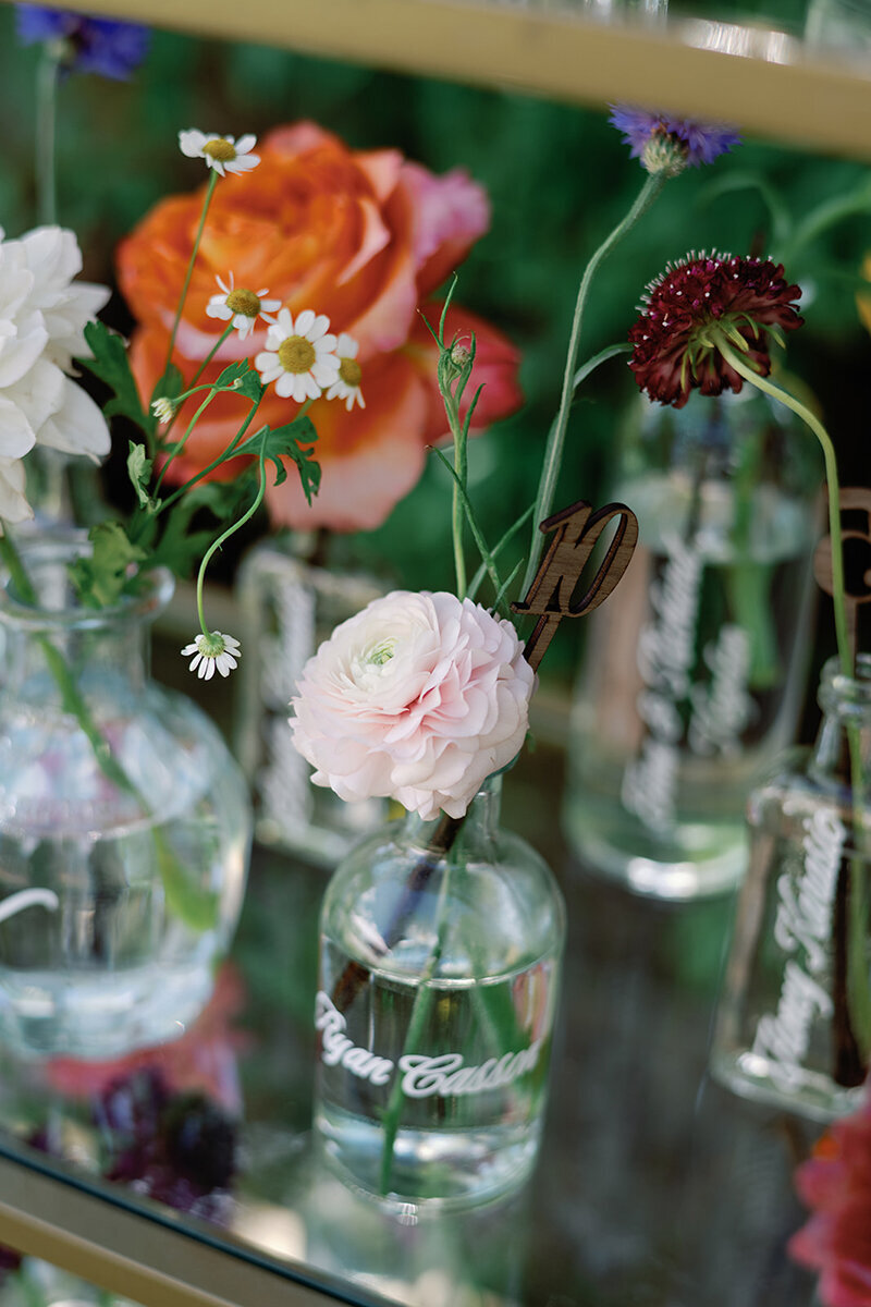 Bud Vase Flower Escort card display