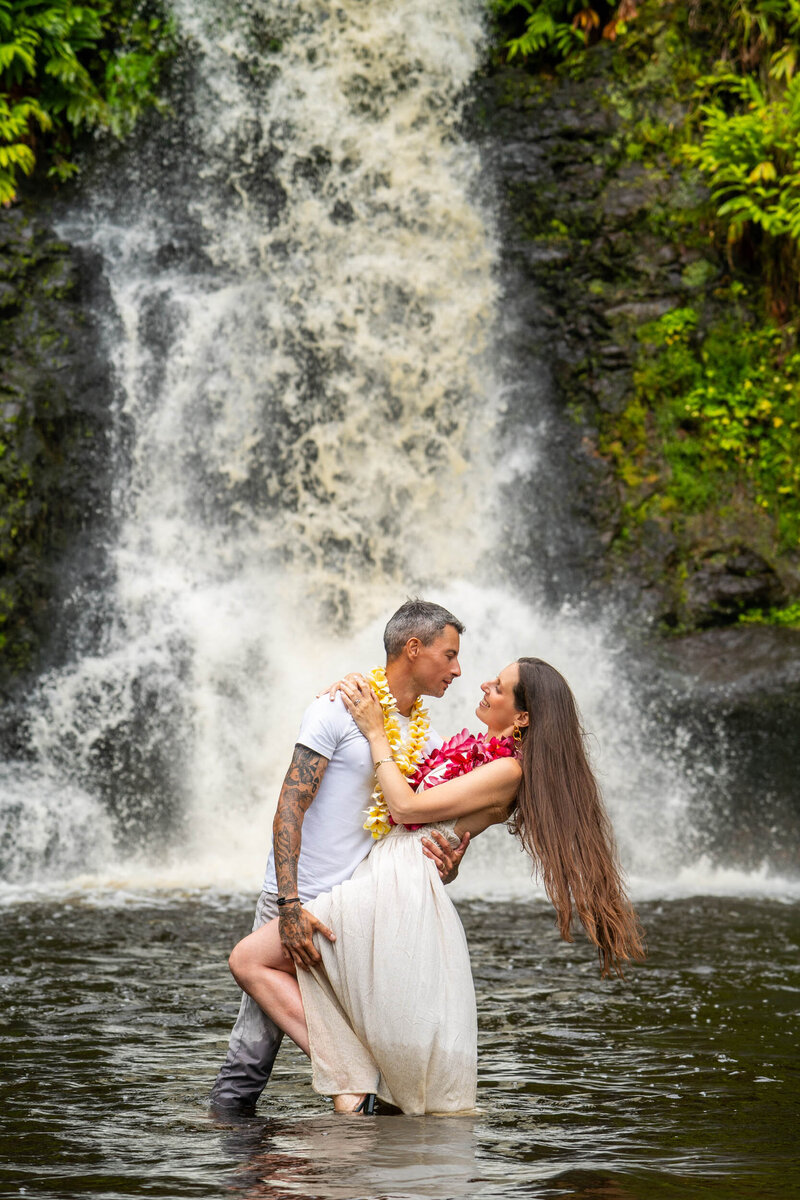 Waterfall Hawaii engagement photography by Hawaii Adventure Portraits