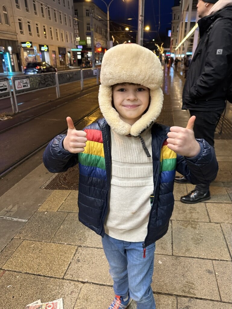 6A53FD07-E6C2-4842-BFC8-F6E1721F2585_1_105_c