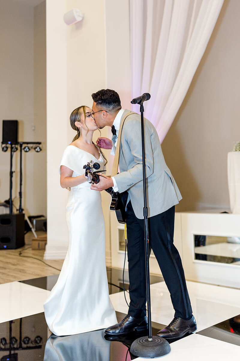 Lorena Ferraz and Gustavo Antonio Wedding _ Marissa Reib Photography _ Tulsa Wedding Photographer-1222