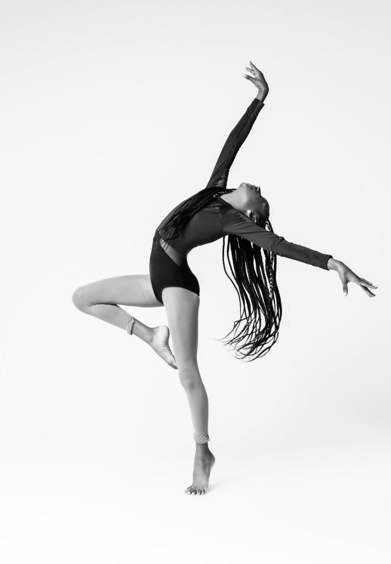 madi bw