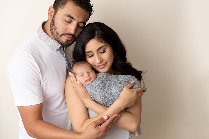 Parent Pose Newborn Photography