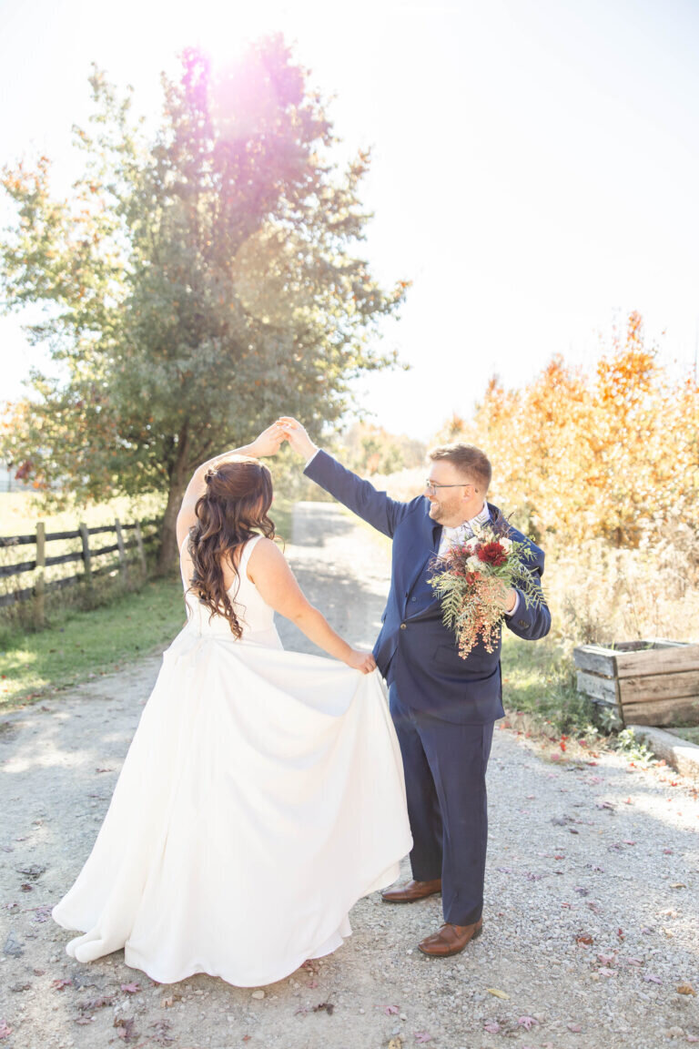 TheFarmAtHarvestHillsFallClassyWedding0010-768x1152