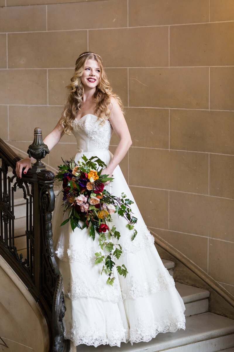 edith-elan-armour-house-chicago-bride-in-sweetheart-ballgown-wedding-dress