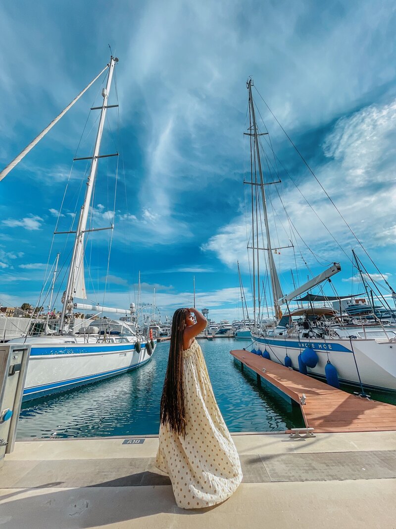 8D13A1F7-1905-40A4-891F-D00C961E1C8B