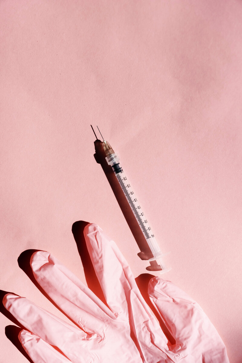 Deetox Skin & Laser is a premier North Carolina med spa serving Burlington and Chapel Hill. We specialize in injectables, BBL/Moxi Laser, Laser Hair Reduction, Microneedling, SkinPen, Virtue RF, PRP, and more! 