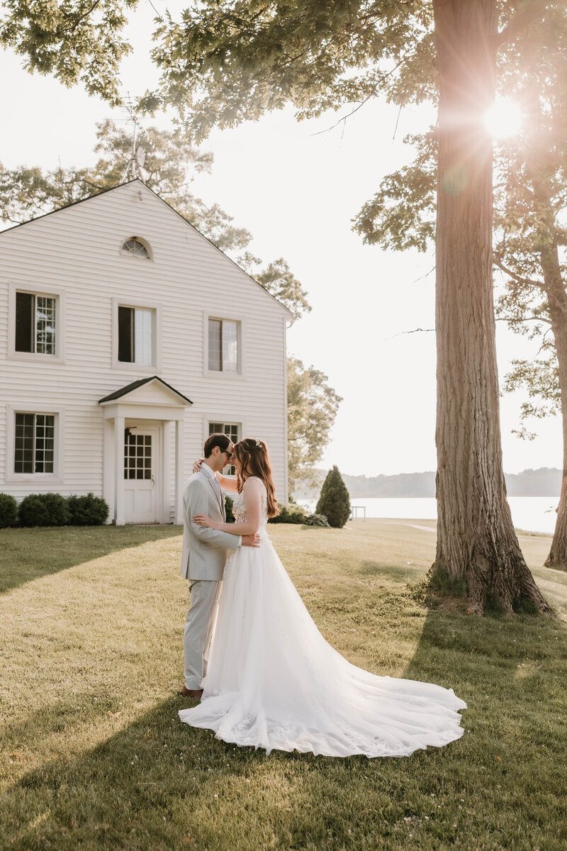 56-Makayla and Phillip - Wedding - Ann Arbor Michigan Photographer - Waldenwoods Howell