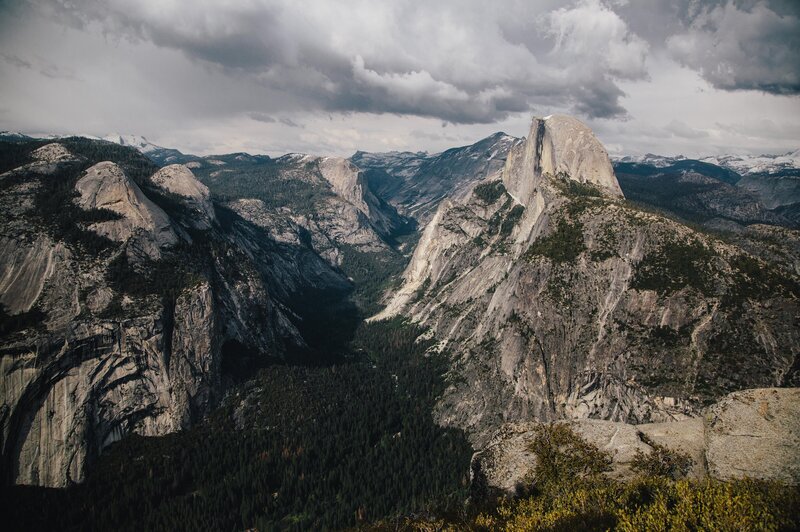 Giant rock formations of Half dome in yosemite