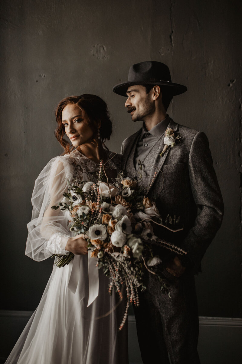 bride and groom of styled wedding editorial