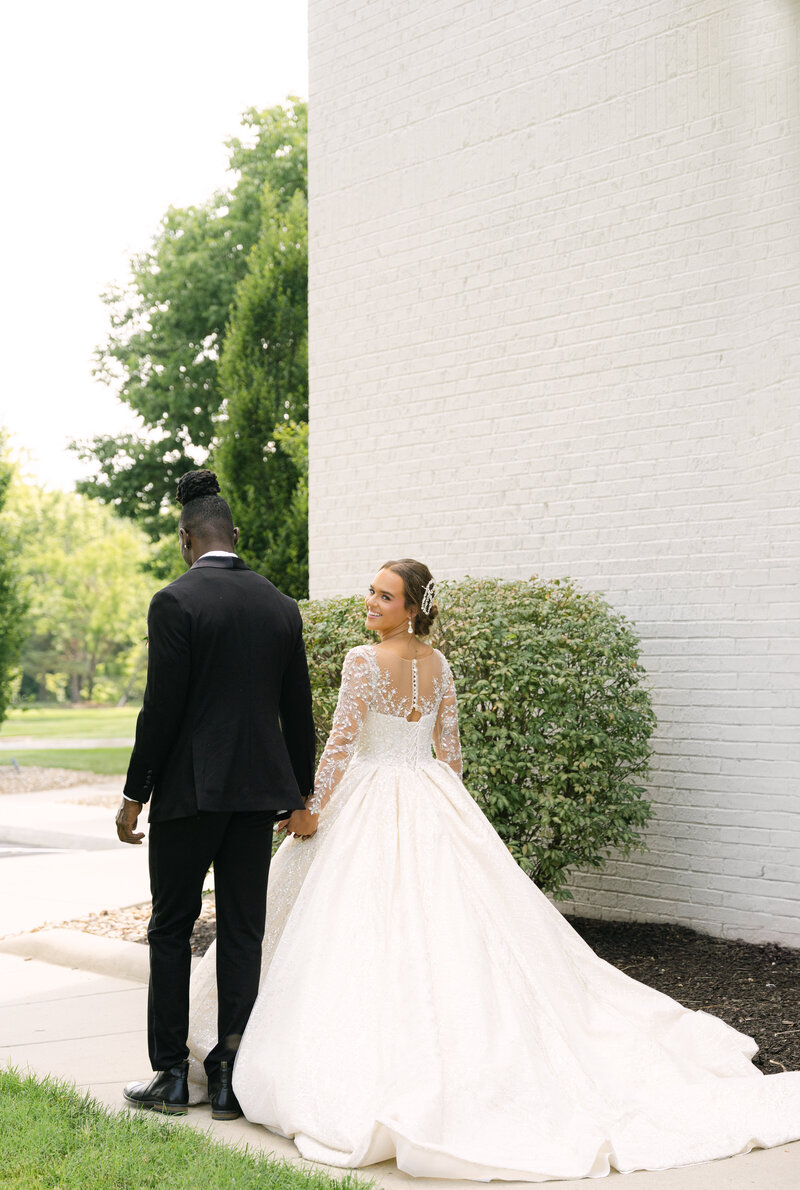 Fiorellas_Wedding_Venue_KansasCity_Kansas_Wedding_Destination_Photographer_CynthiaDiaz (38 of 38)