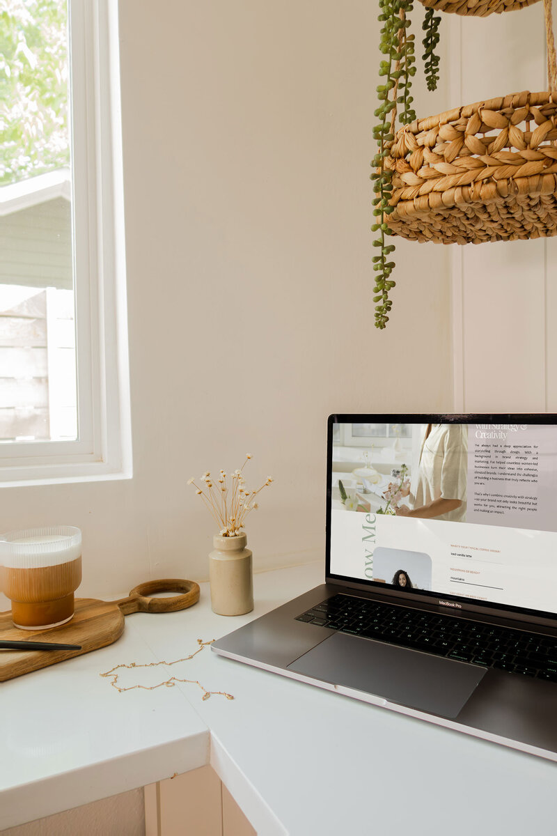 brand and website design for minimal creative design studio and boutique agency, women business owner and entrepreneur