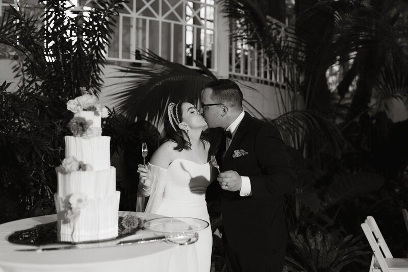 Franklin park conservatory hotel leveque columbus ohio wedding ceremony photographer videographer film documentary midwest -88