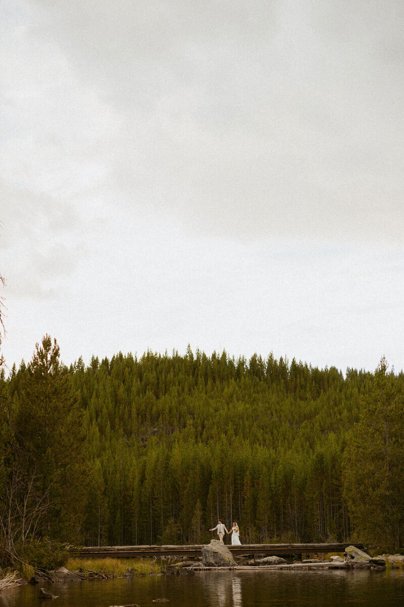 teton-elopment-BRIDAL-PHOTOS-CAMIPHOTOCO-329