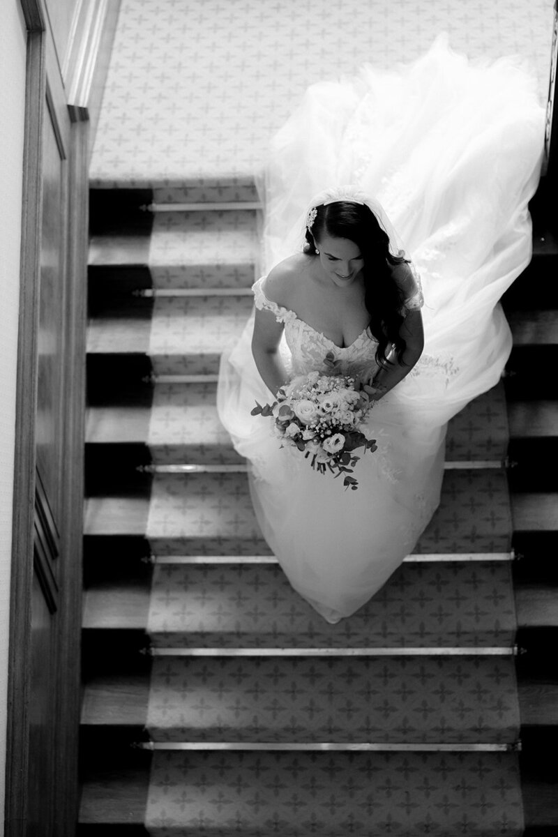 Hannah-Lewis-Wedding-Preview-16