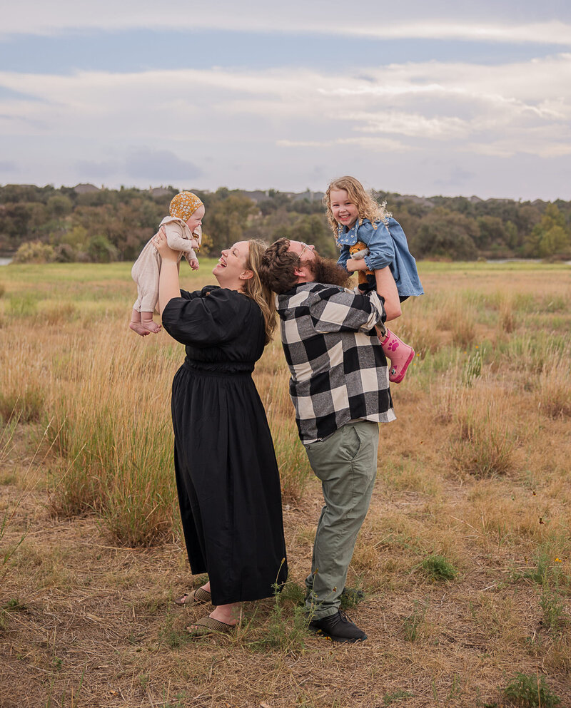 Fall.Mini.Session.Photographer.CedarPark.BrushyCreekLake.10