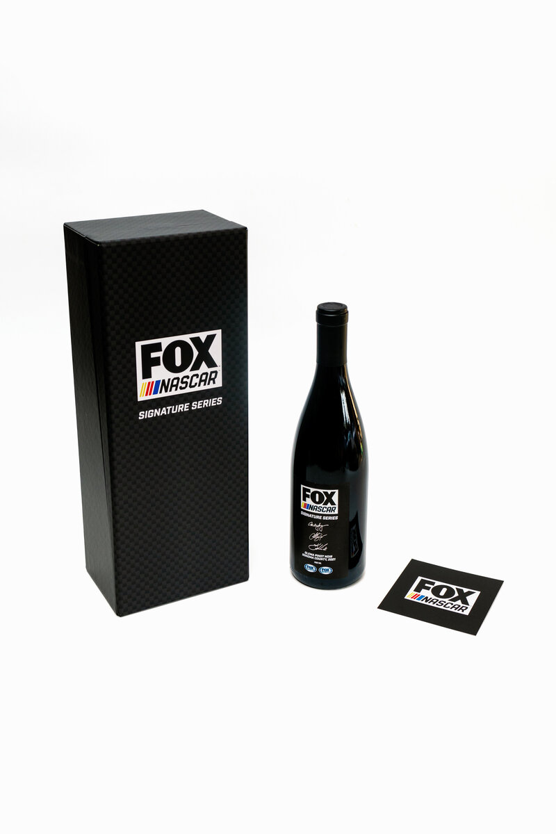 DianaLeeStudio_20240517_SavvyCreativeAgency_FoxNascar_04