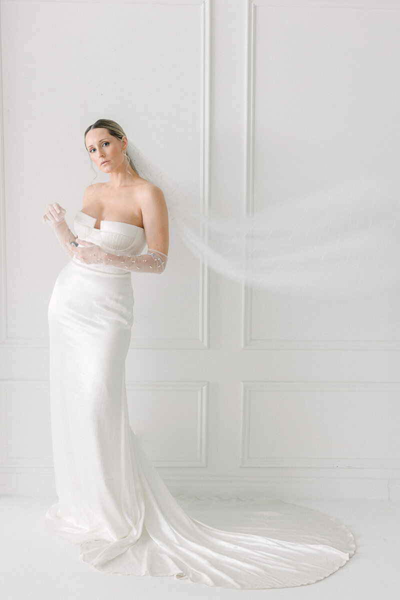 montreal maison tela bridal photoshoot | Juno Photo