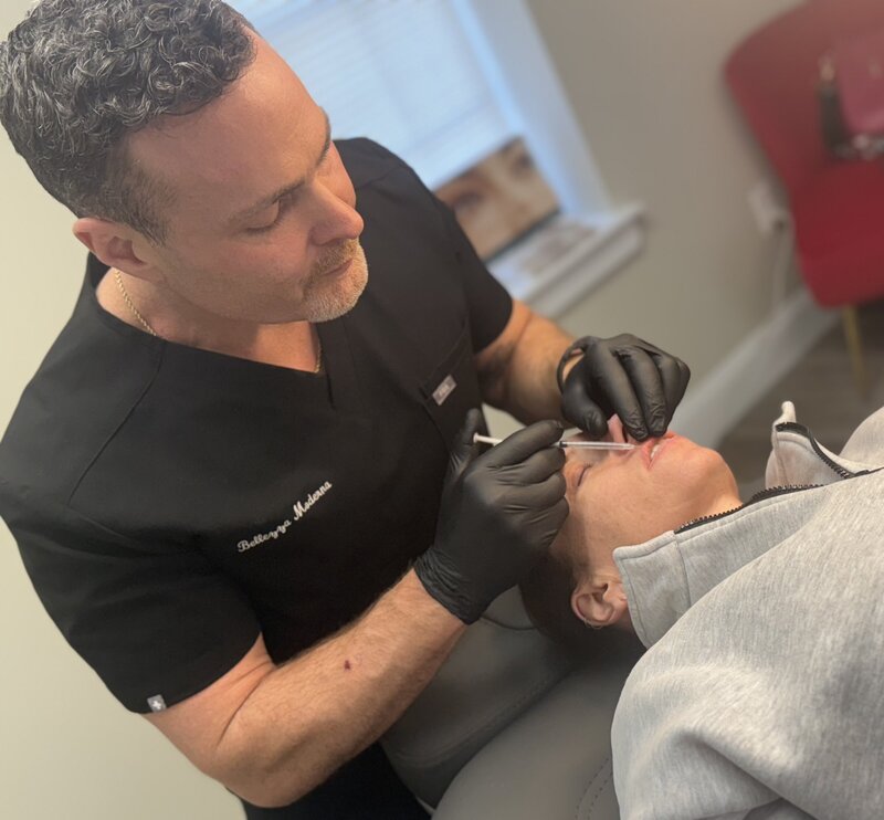 Experience the art of beauty at Bellezza Moderna Aesthetics. We offer advanced skincare, rejuvenating facials, anti-aging treatments, and non-invasive cosmetic procedures to help you look and feel your best. 