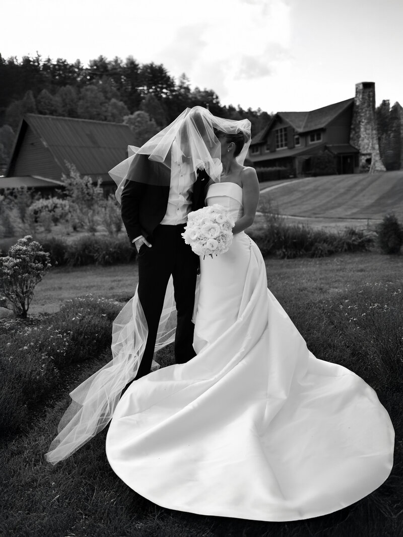 Lonesome_Valley_Wedding_EYP-83