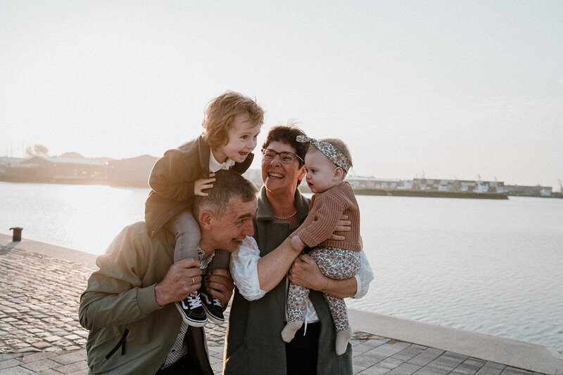 Familiefoto bij het maanlicht