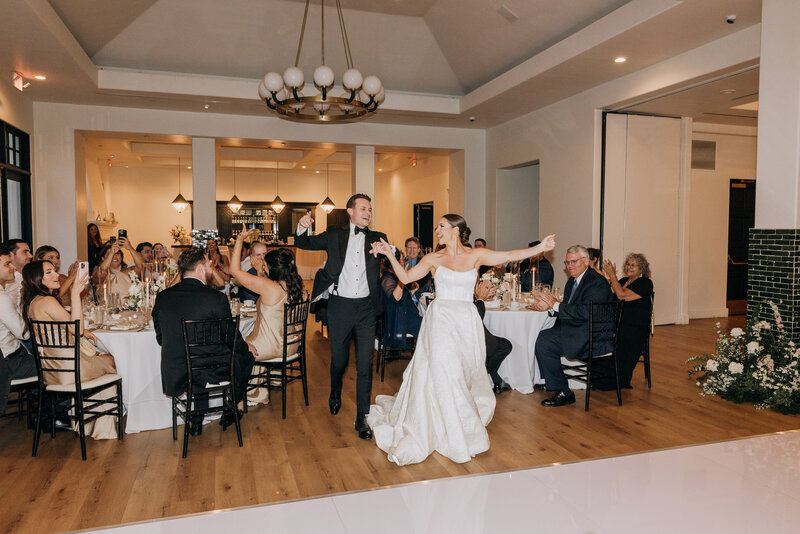 Laclaire_Ryan+Megan_060824_1927