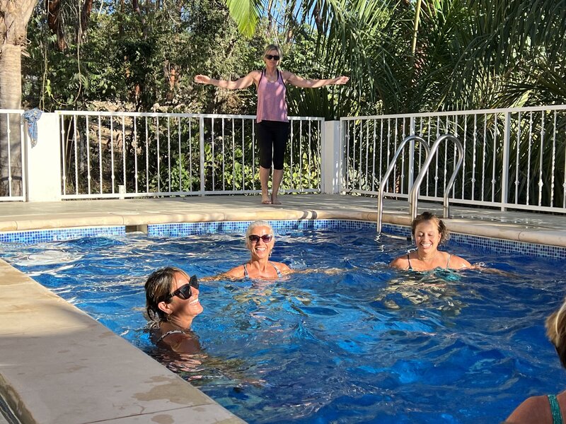 Pool004