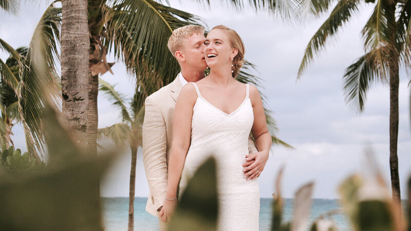 Husband and wife get married at the Cancun Riviera Excellence