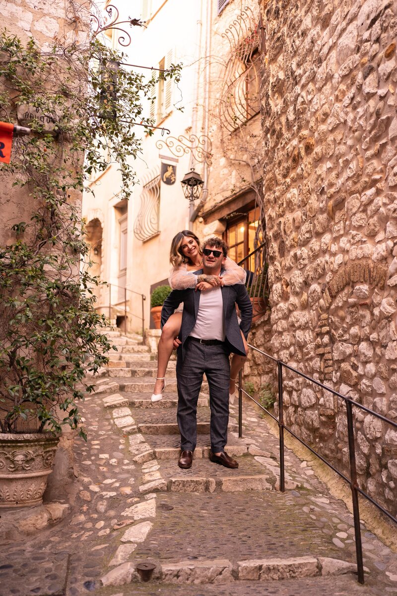 vence_couple_photoshoot_engagement_photographer