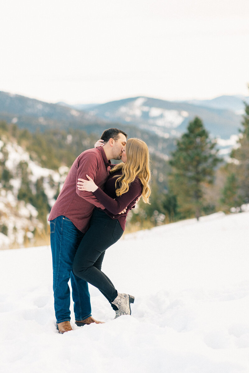 Denver-Winter-Mountain-Engagement-22