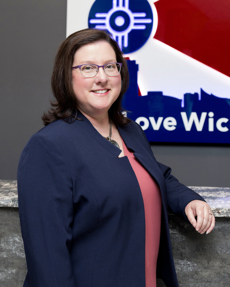 Chamber Headshots - Lisa
