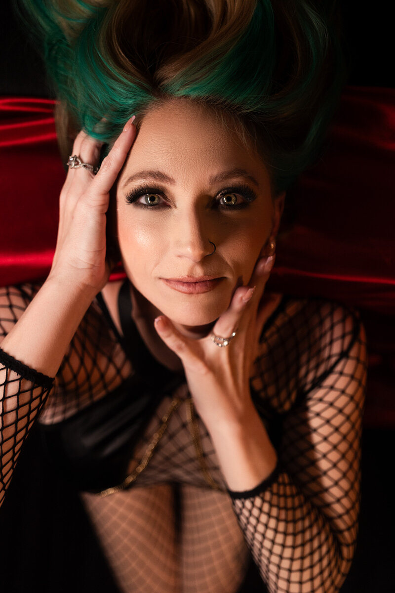 boudoir portrait luxury experience 